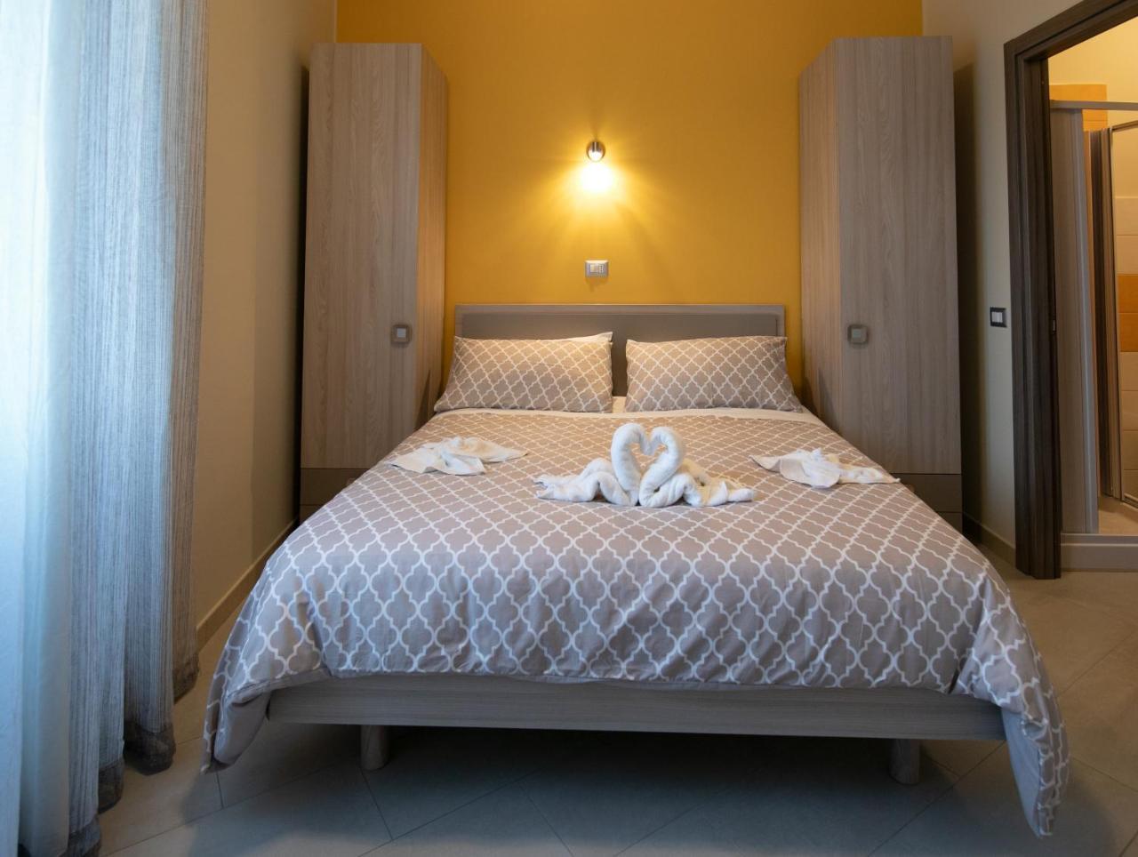 Hotel La Madonnina Nicosia Zewnętrze zdjęcie