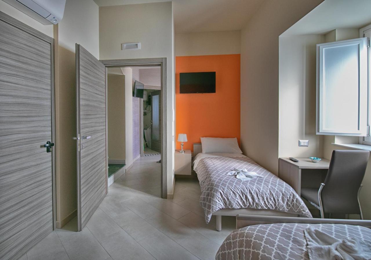 Hotel La Madonnina Nicosia Zewnętrze zdjęcie